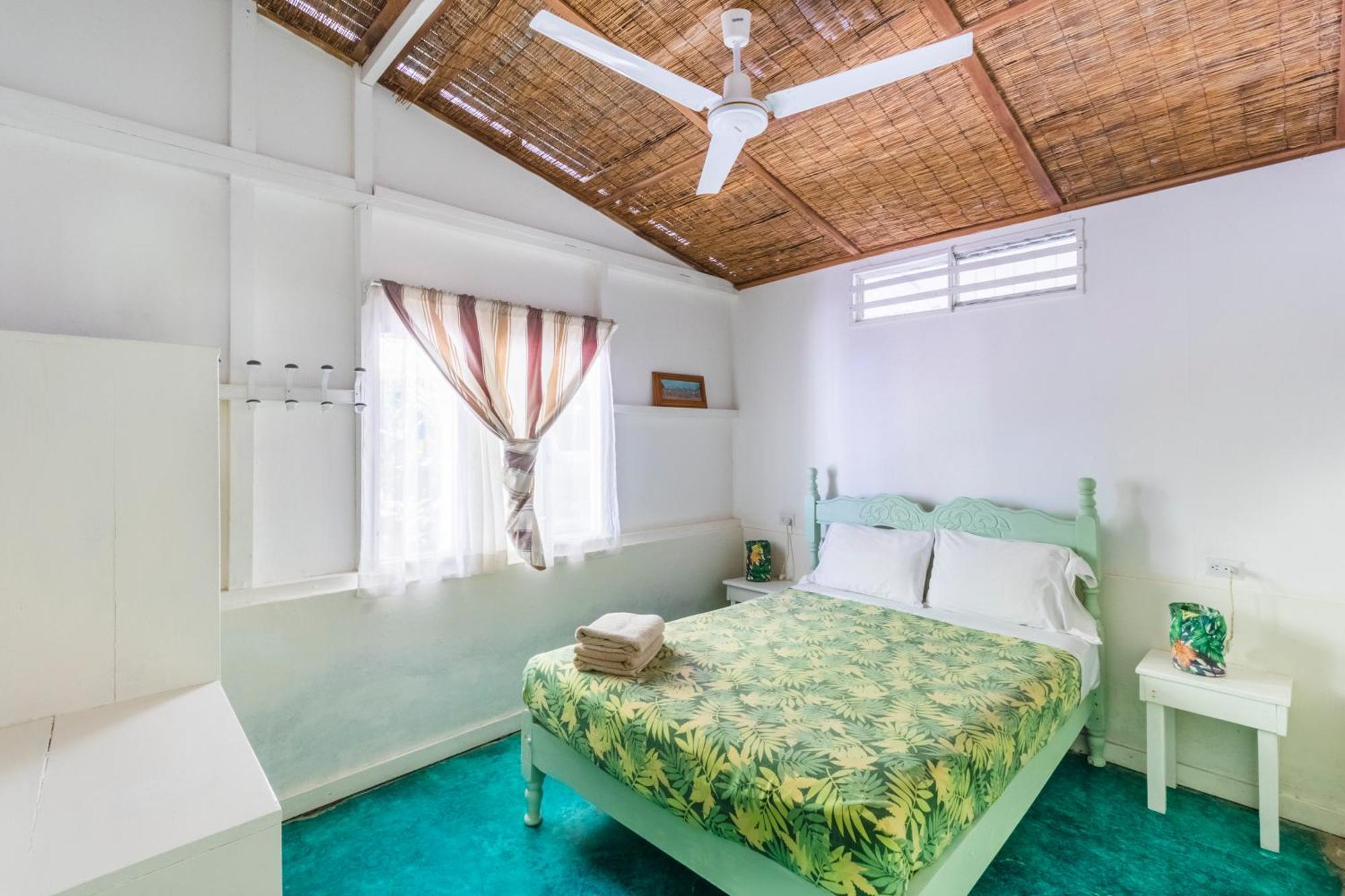 Bajo El Arbol B&B Playa Santa Teresa  외부 사진